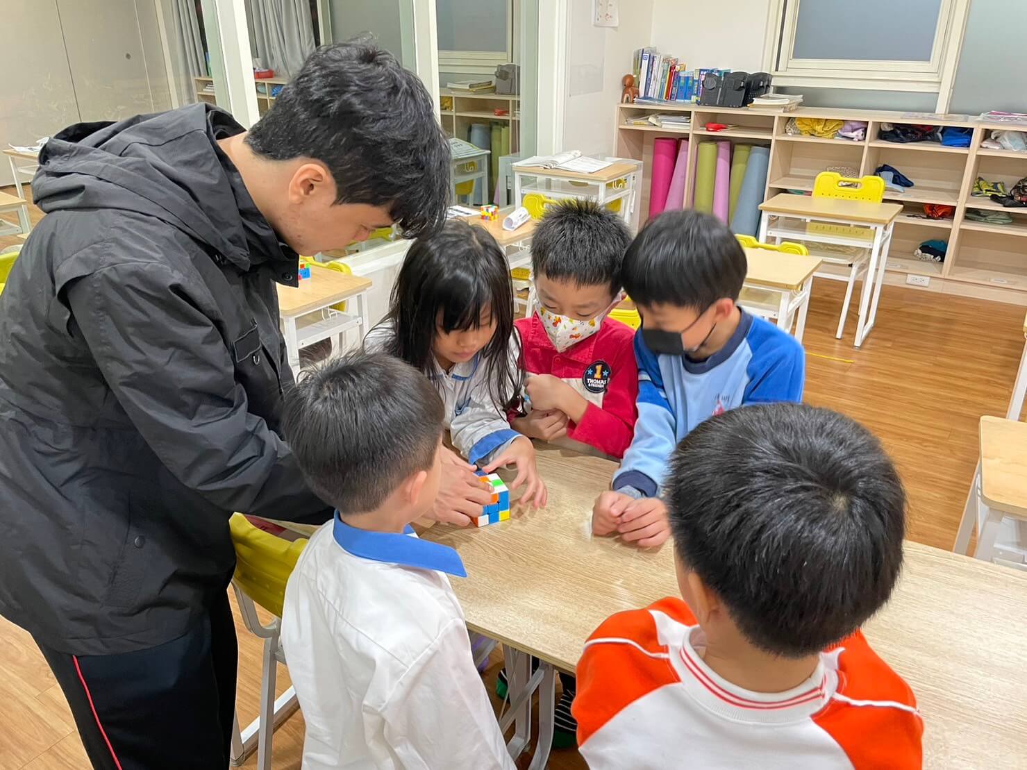 112 學年下學期才藝課（魔術方塊）招生中 